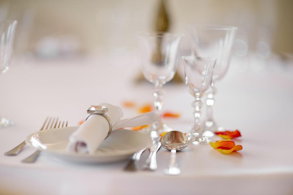 Hotel & Restauracja Okraglak Chęciny 外观 照片