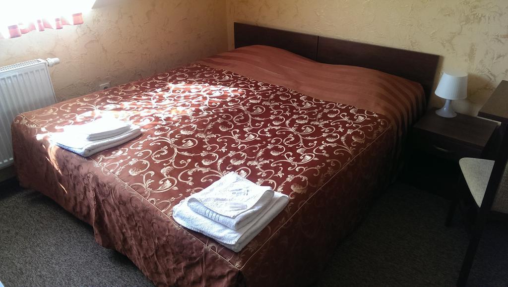 Hotel & Restauracja Okraglak Chęciny 客房 照片